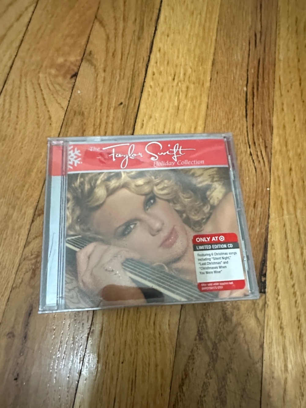 Taylor Swift CD - Red & Beige Cover Art
